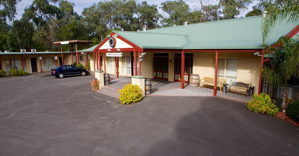 Sanctuary House Resort Motel Healesville Exterior photo