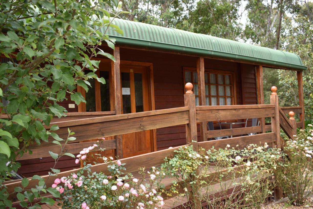 Sanctuary House Resort Motel Healesville Exterior photo